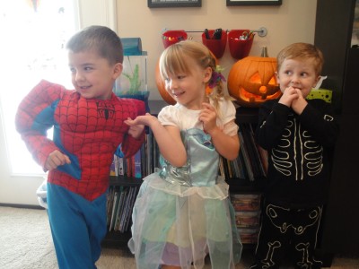 Halloween - Luke, Kaili & Elliot